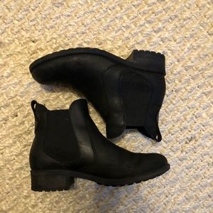 Ugg Bonham Chelsea boot